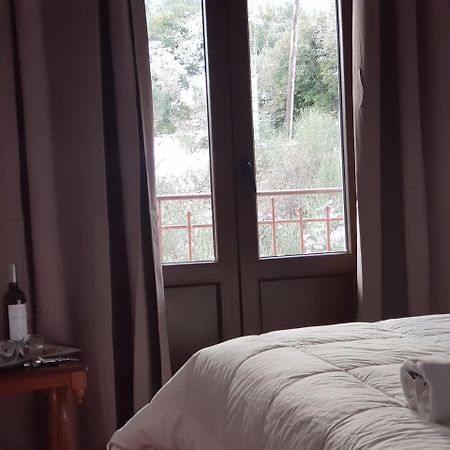 Petra & Elato Art Hotel Valtessiniko Luaran gambar
